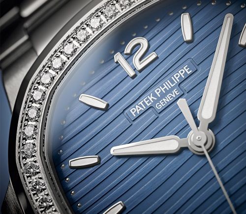 Ladies Automatic Nautilus.