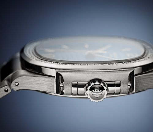 Ladies Automatic Nautilus.