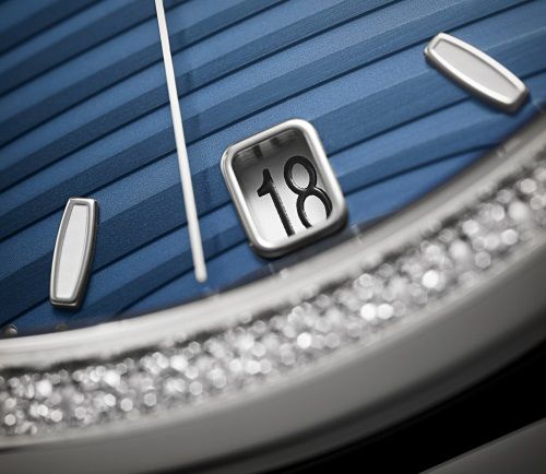 Ladies Automatic Nautilus.